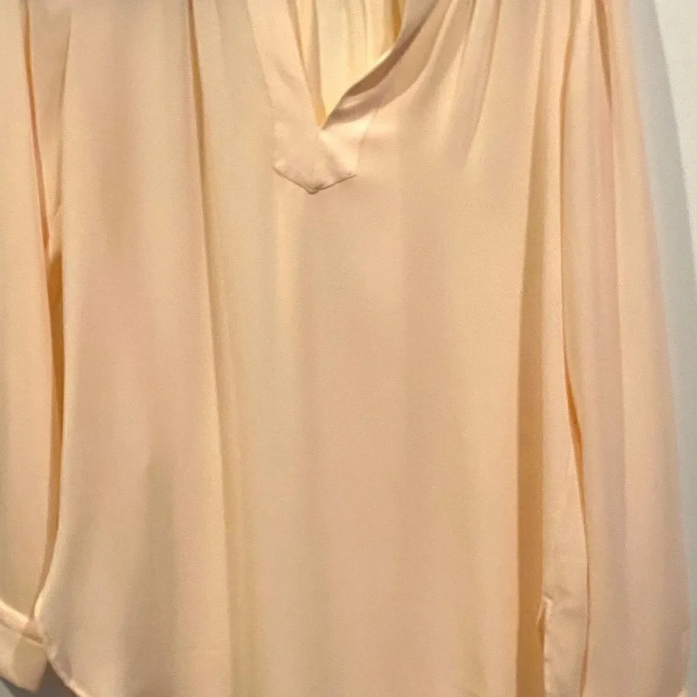 Loft Flowy Top - Picture 2 of 3